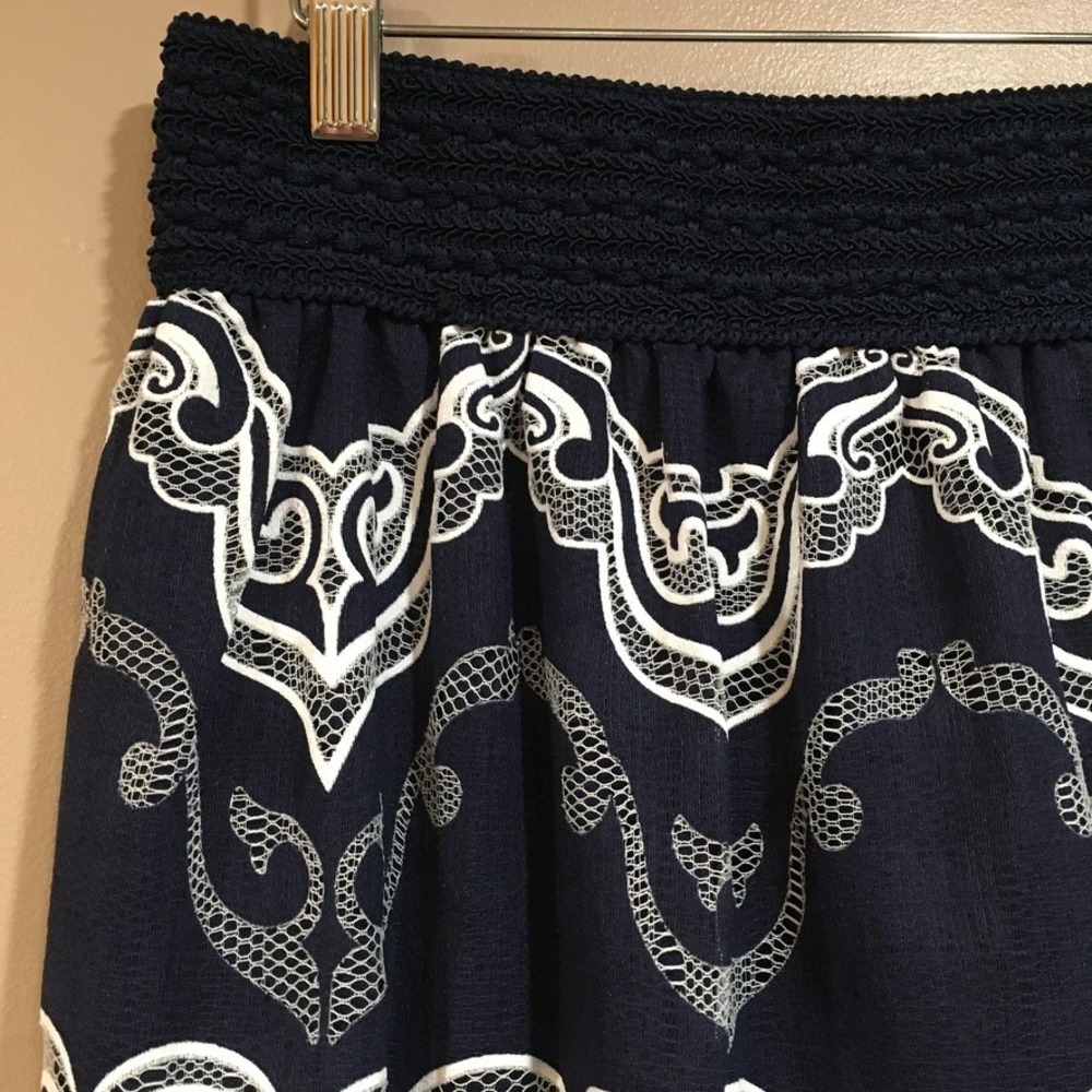 Anthropologie Me 2 Magic Embroidered Midi Skirt Womens L Navy White Boho Long - Picture 2 of 10